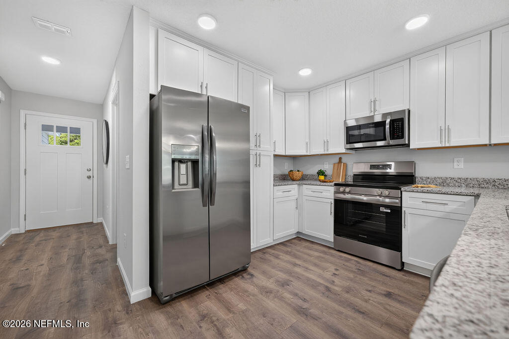 821 Jackson Road Jacksonville, FL 32225 - Photo 8 of 26 P2257902