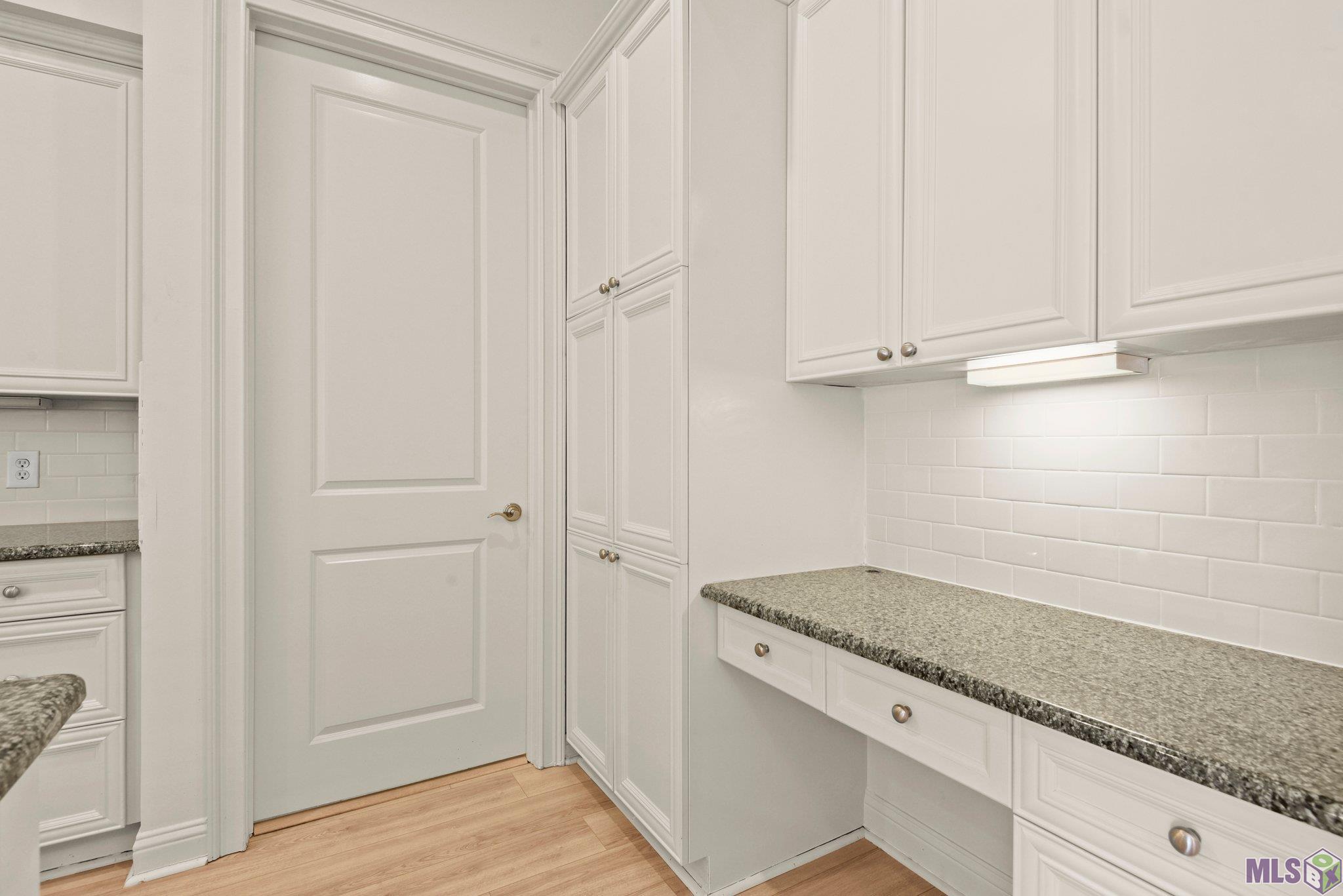 998 Stanford Avenue, Unit 211 Baton Rouge, LA 70808 - Photo 4 of 26
