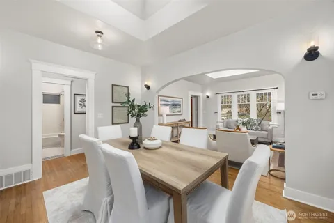 $1,165,000 | 4748 4th Avenue Northeast, Seattle, WA 98105