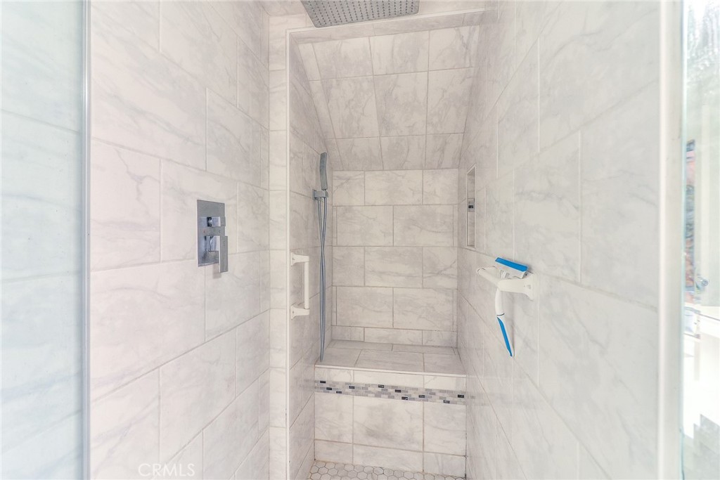 905 Brighton Way Montebello, CA 90640 - Photo 11 of 23 a bathroom with a shower