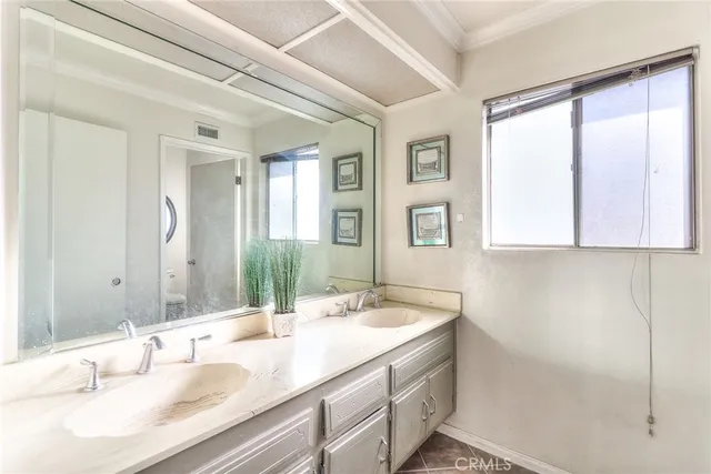 $1,100,000 | 905 Brighton Way, Montebello, CA 90640