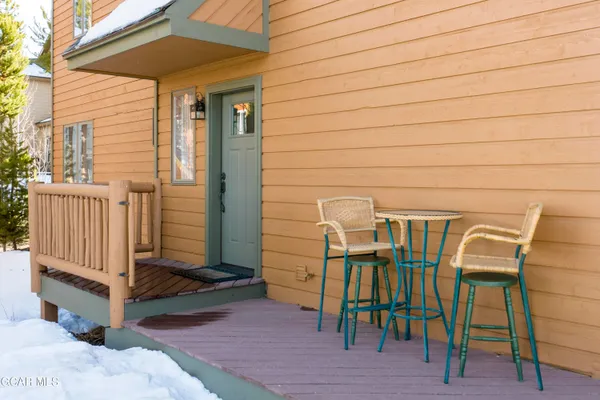 a view of outdoor space yard and patio