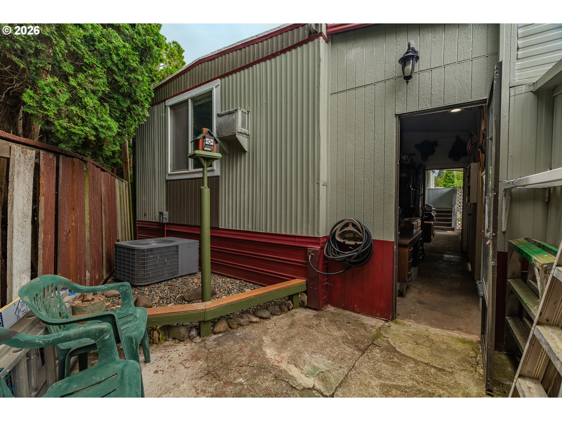 13055 Southeast Stark Street, Unit 5 Portland, OR 97233 - Photo 22 of 31