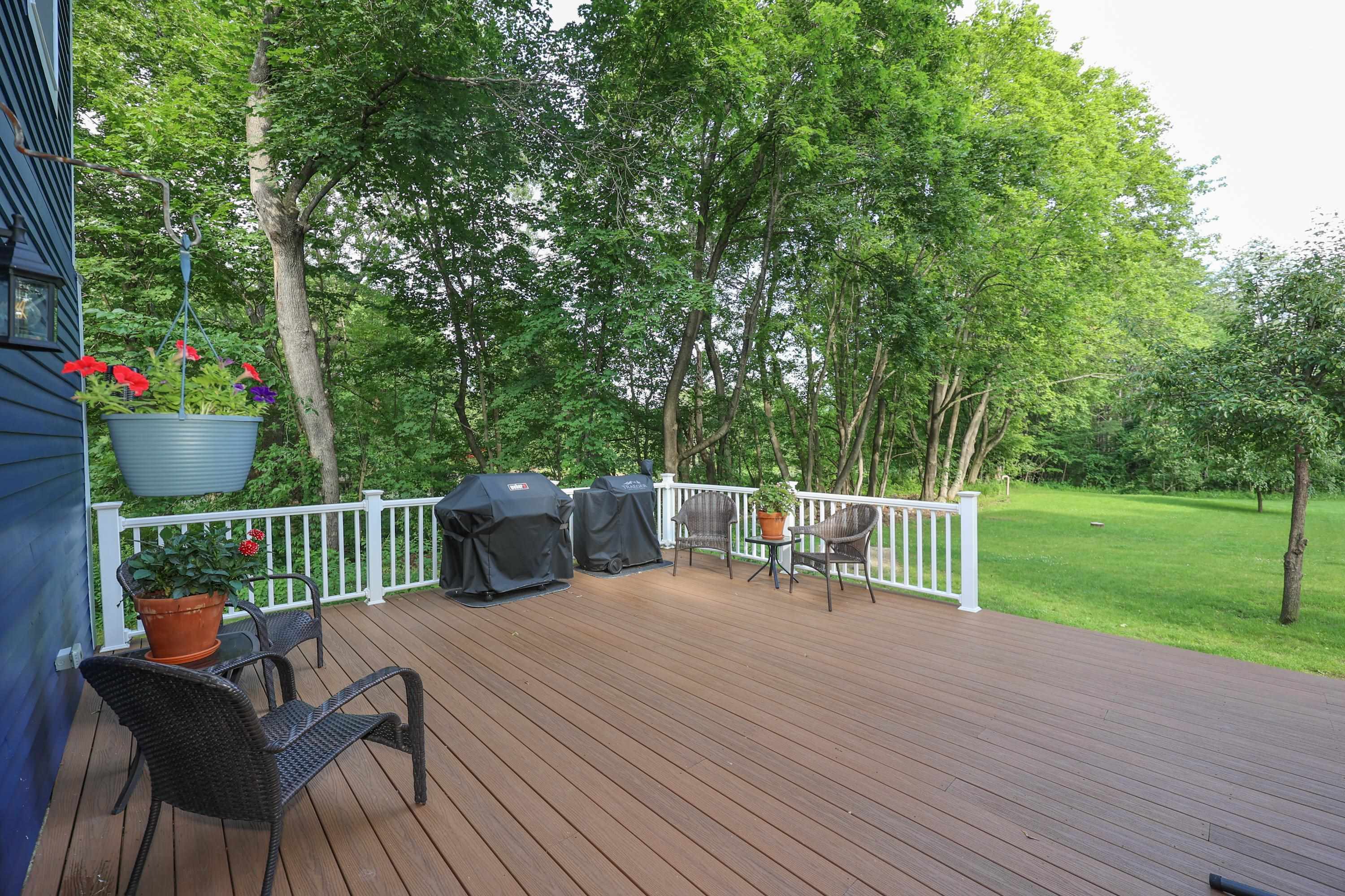 1279 Hopkinton Road Hopkinton, NH 03229 - Photo 28 of 40