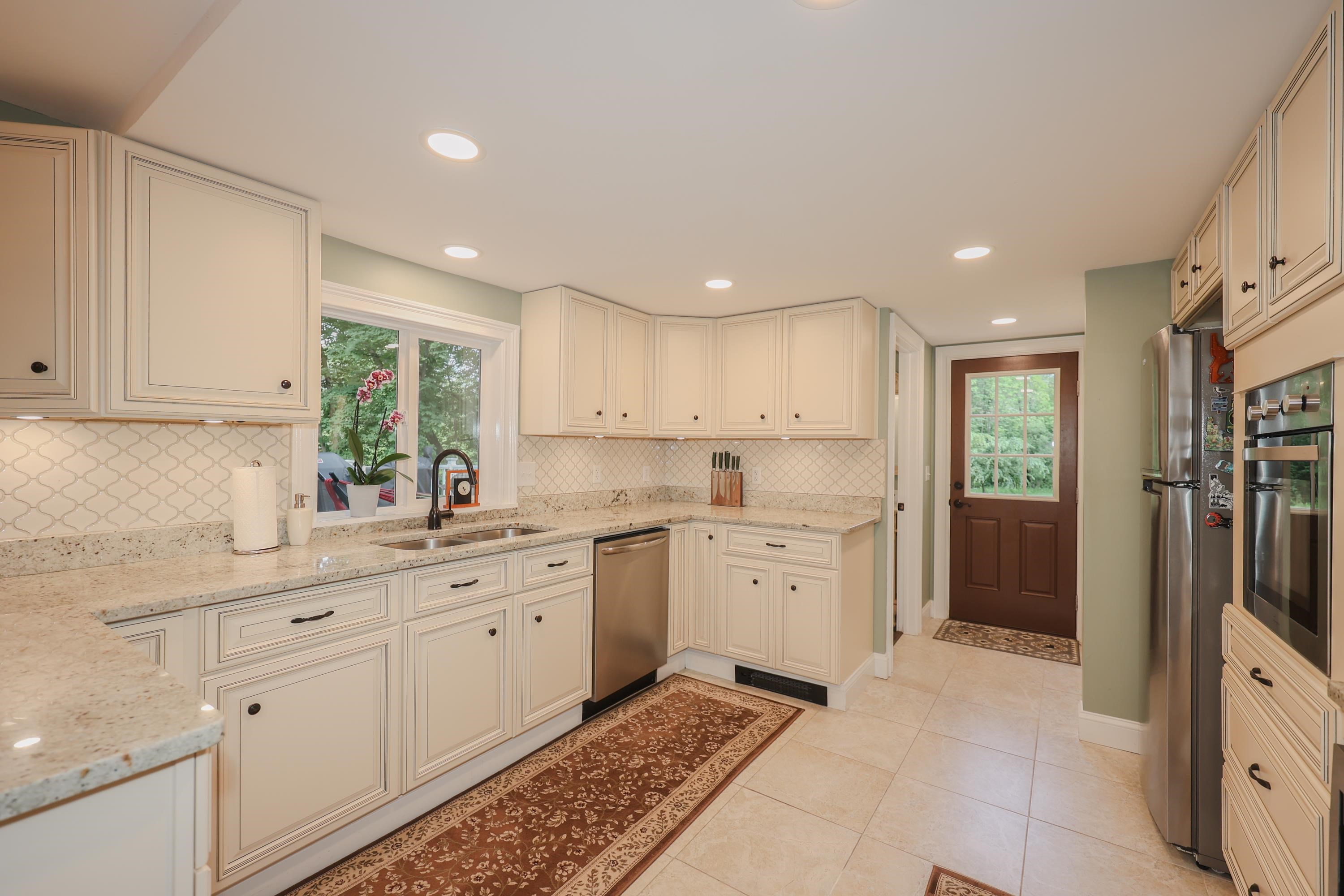 1279 Hopkinton Road Hopkinton, NH 03229 - Photo 39 of 40