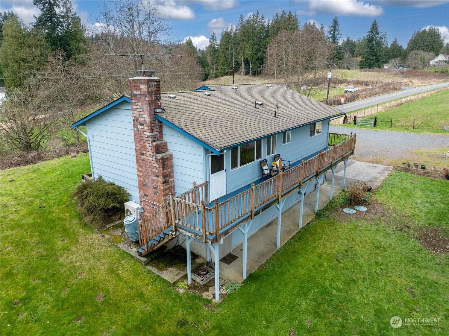 1817 Ludwig Road Snohomish, WA 98290 - Photo 2 of 28 Gallery Image 2