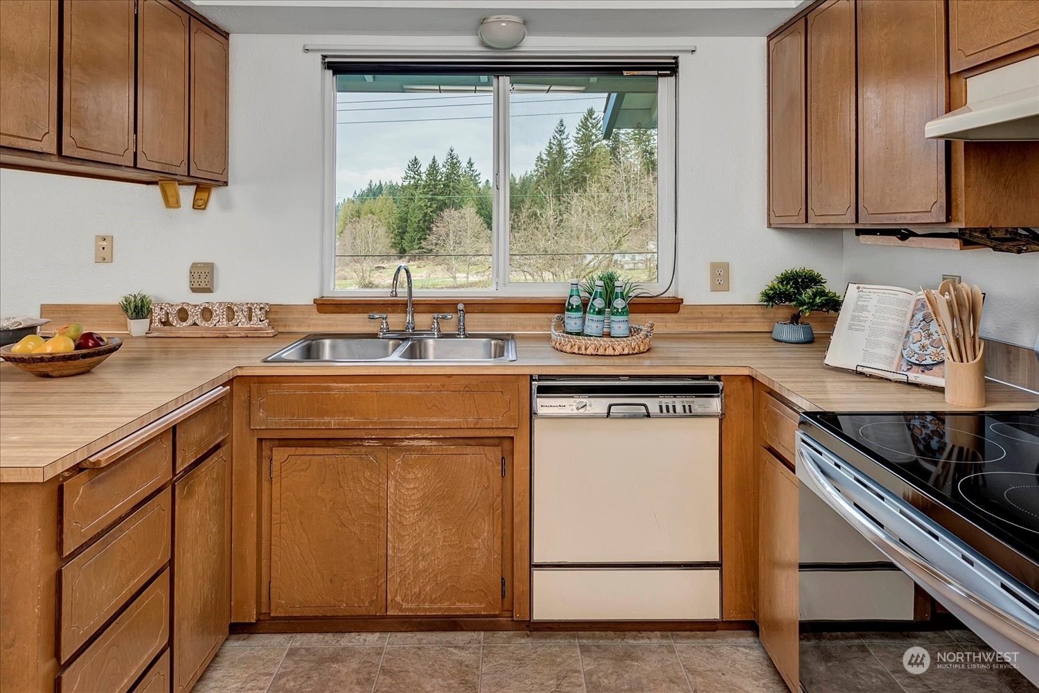 1817 Ludwig Road Snohomish, WA 98290 - Photo 7 of 28 Gallery Image 7
