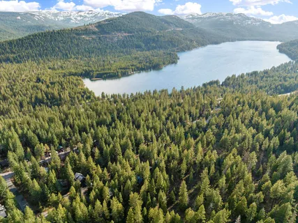 $799,000 | 12730 Palisade Street, Truckee, CA 96161