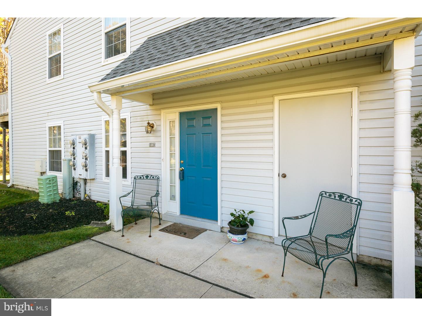 1803 Rabbit Run Road Evesham, NJ 08053 - Photo 2 of 20