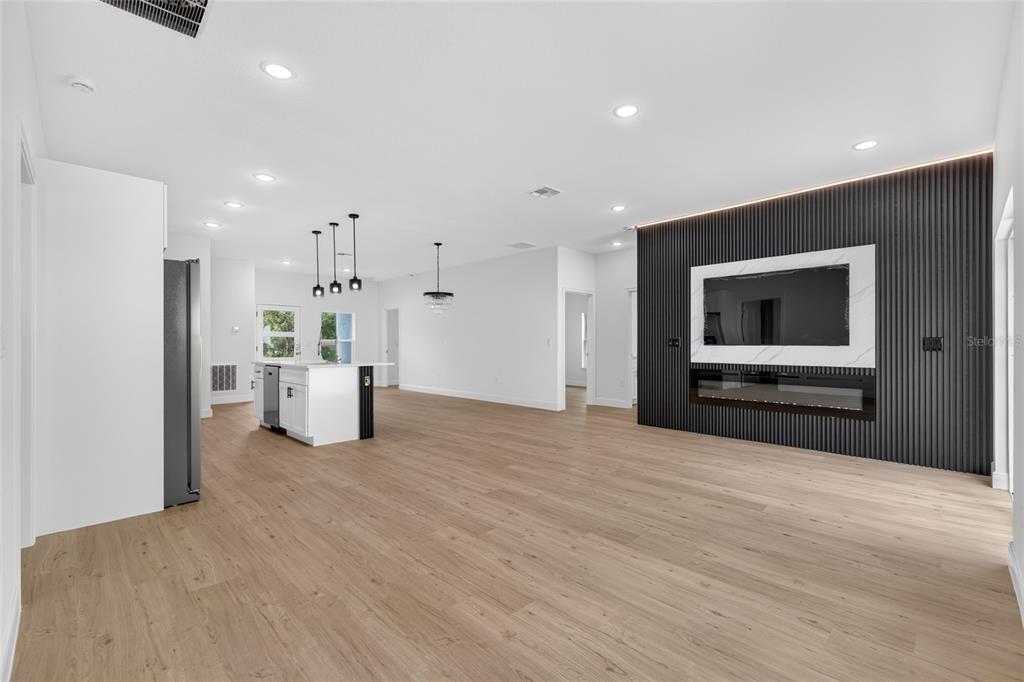 7883 Southwest 138 Street Road Ocala, FL 34473 - Photo 9 of 44 Gallery Image 9