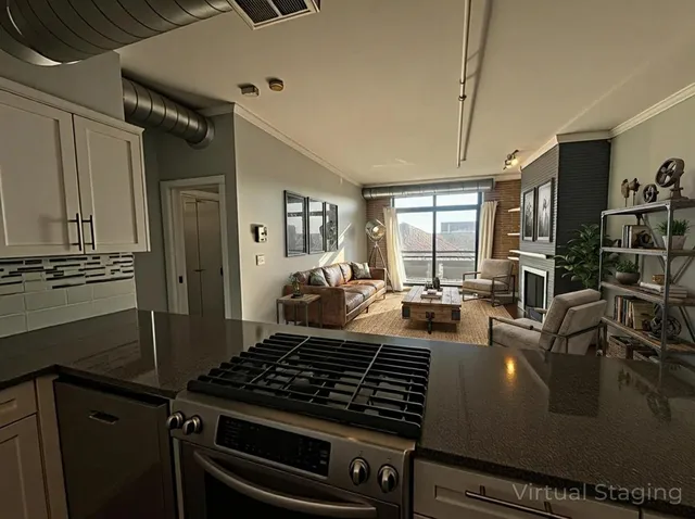 $2,500 | 1735 West Diversey Parkway, Unit 304, Chicago, IL 60614