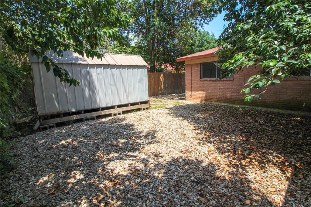 9906 Randall Drive, Unit B Austin, TX 78753 - Photo 15 of 16