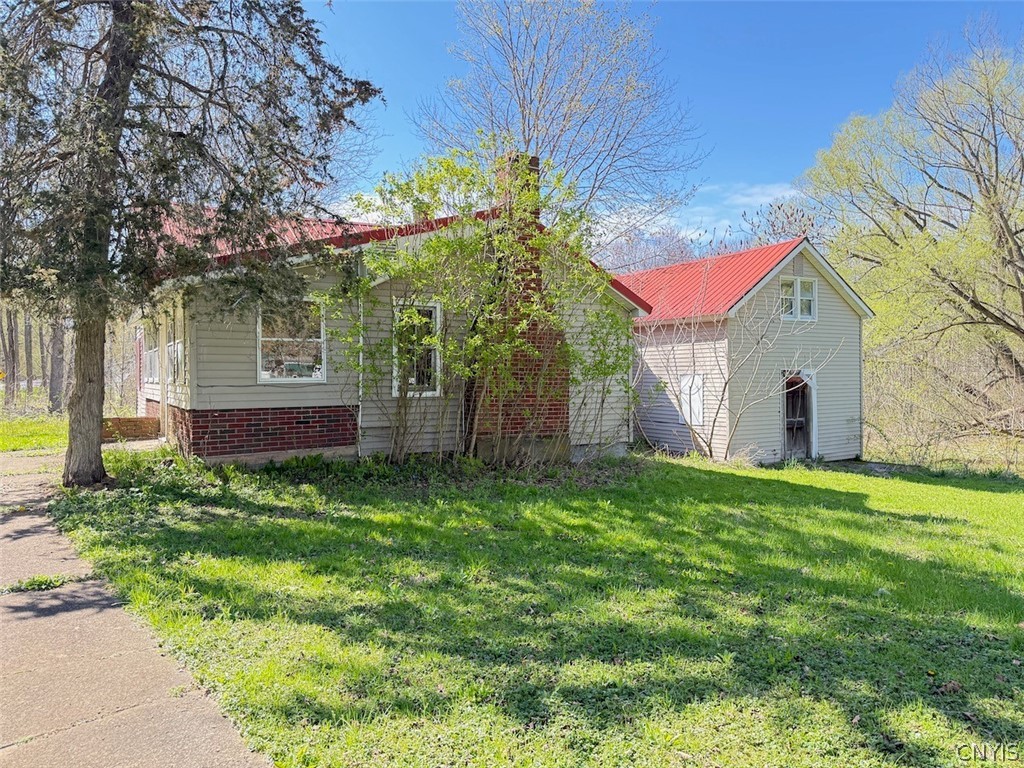 328 Ouderkirk Road Sandy Creek, NY 13142 - Photo 3 of 14