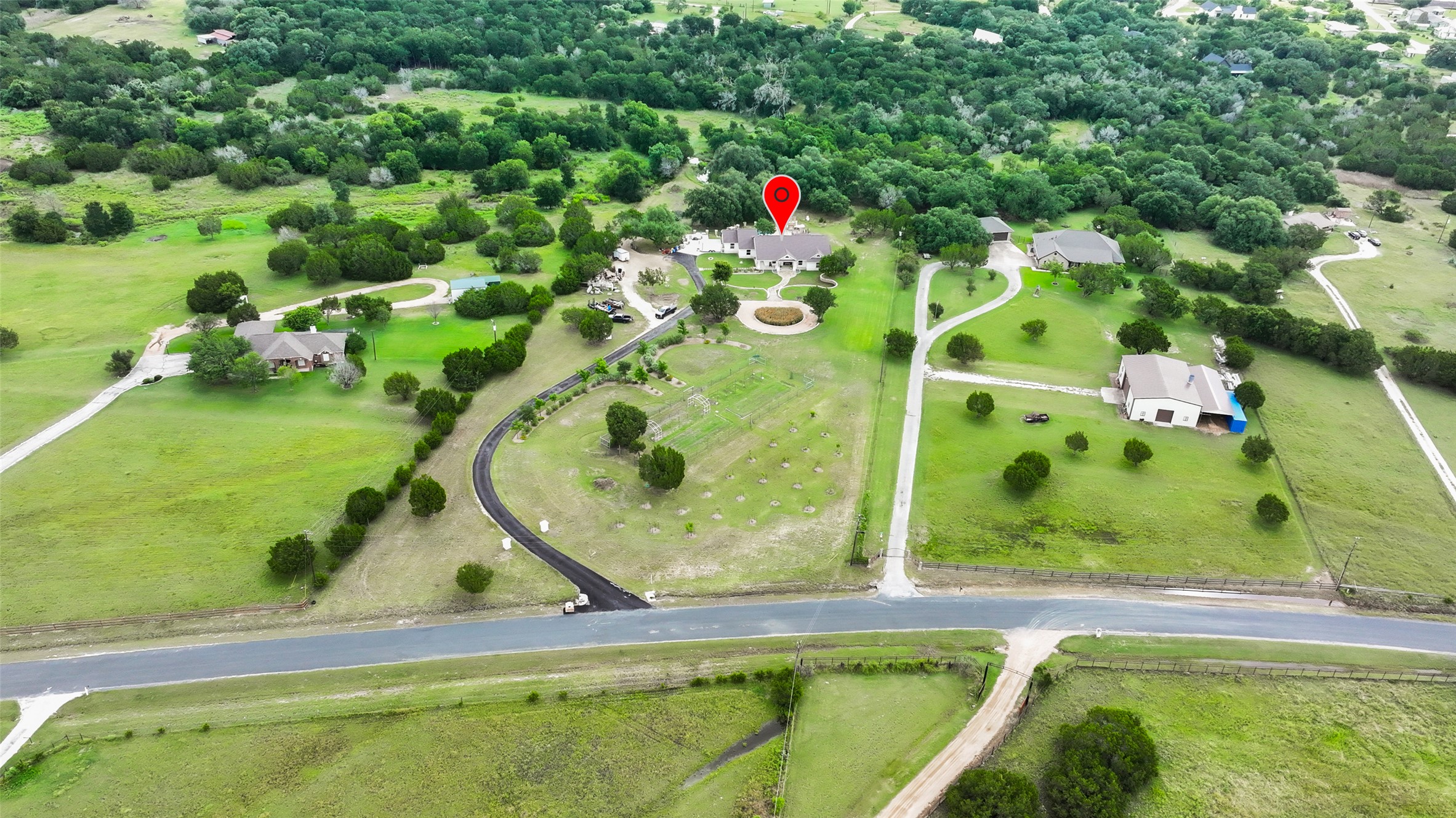 404 Mustang Way Georgetown, TX 78633 - Photo 37 of 40