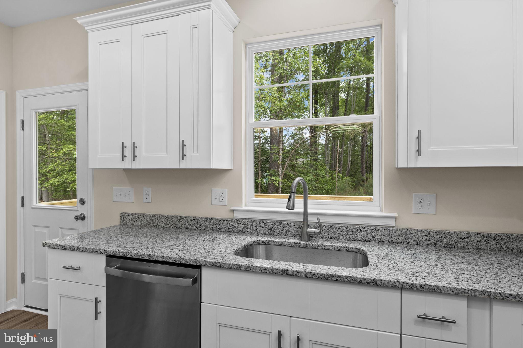 113 Laurel Lane Colonial Beach, VA 22443 - Photo 17 of 44 Kitchen