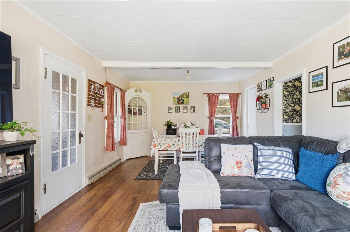 13 Pleasant Street Proctor, VT 05765 - Photo 14 of 55