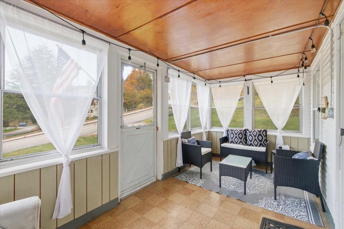 13 Pleasant Street Proctor, VT 05765 - Photo 8 of 55