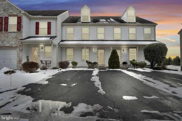 $249,900 | 114 Buckley Drive, Harrisburg, PA 17112