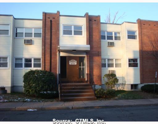 32 Thompson Road, Unit 5F Manchester, CT 06040 - Photo 1 of 1 a front view of a house