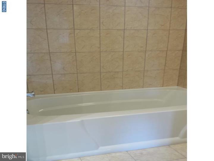 3293 Dale Road Bensalem, PA 19020 - Photo 11 of 18