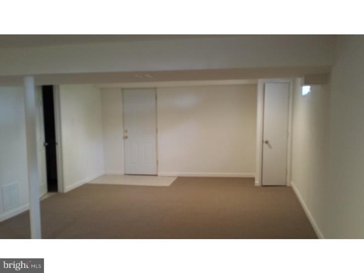 3293 Dale Road Bensalem, PA 19020 - Photo 16 of 18