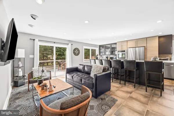 $4,100 | 6 Hounds Hollow Court, Owings Mills, MD 21117