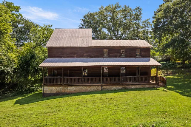 $295,000 | 216 North Mechanic Street, Pendleton, SC 29670