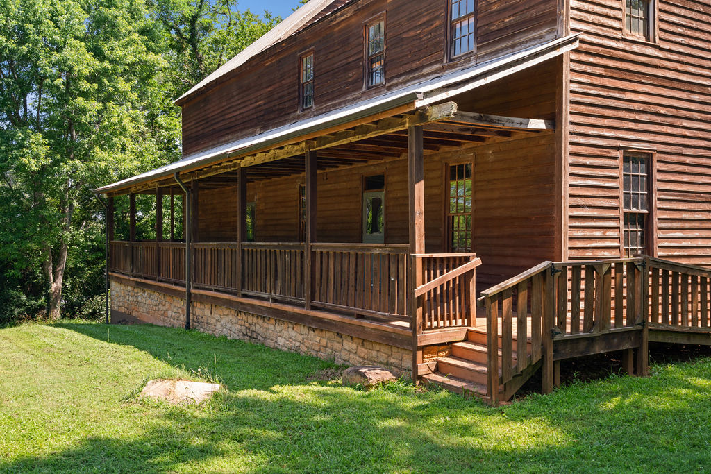 216 North Mechanic Street Pendleton, SC 29670 - Photo 33 of 39