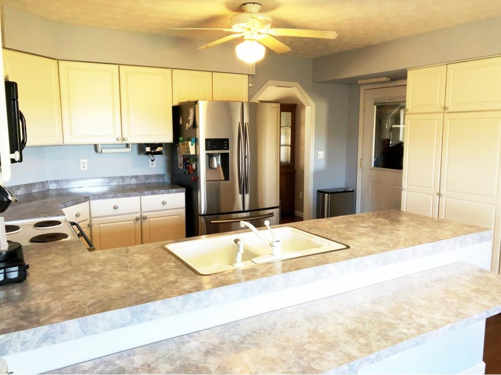 270 Roy Martin Road Gray, TN 37615 - Photo 6 of 36 Kitchen