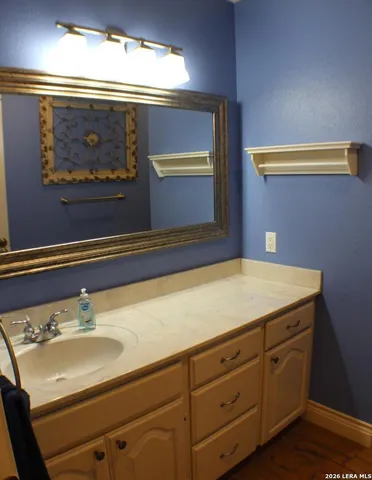 $1,160,000 | 13055 Tonne Drive East, New Braunfels, TX 78132