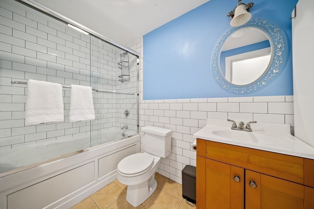 281 Chestnut Avenue, Unit 1 Boston, MA 02130 - Photo 12 of 17
