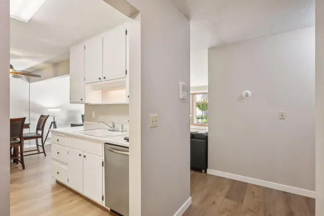 $144,500 | 4350 Brookside Court, Unit 114, Edina, MN 55436