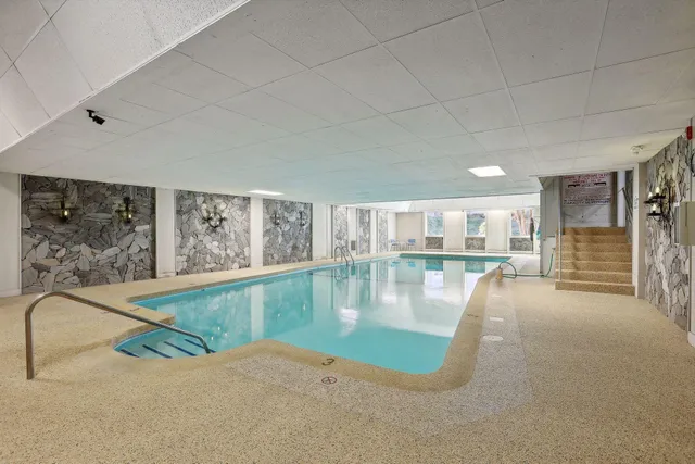 $144,500 | 4350 Brookside Court, Unit 114, Edina, MN 55436