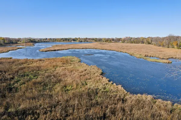 $139,900 | 4350 Brookside Court, Unit 114, Edina, MN 55436