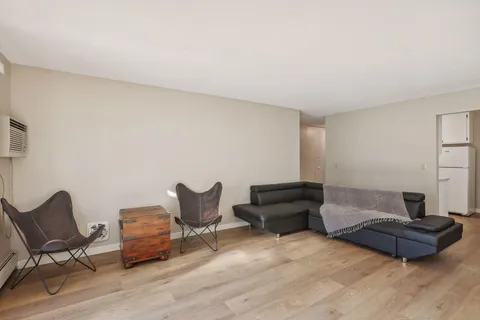 $144,500 | 4350 Brookside Court, Unit 114, Edina, MN 55436