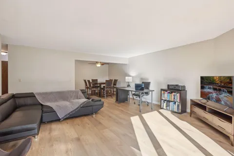 $144,500 | 4350 Brookside Court, Unit 114, Edina, MN 55436