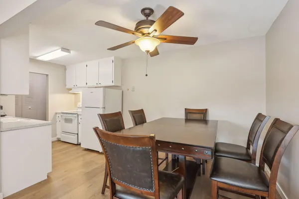 $139,900 | 4350 Brookside Court, Unit 114, Edina, MN 55436