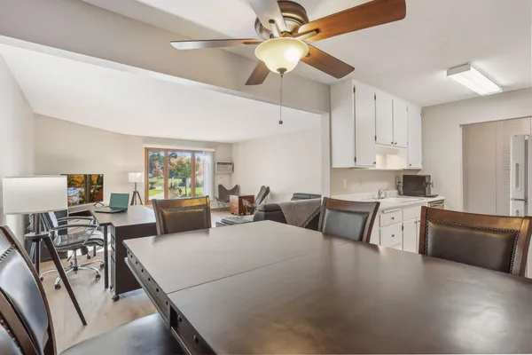 $139,900 | 4350 Brookside Court, Unit 114, Edina, MN 55436