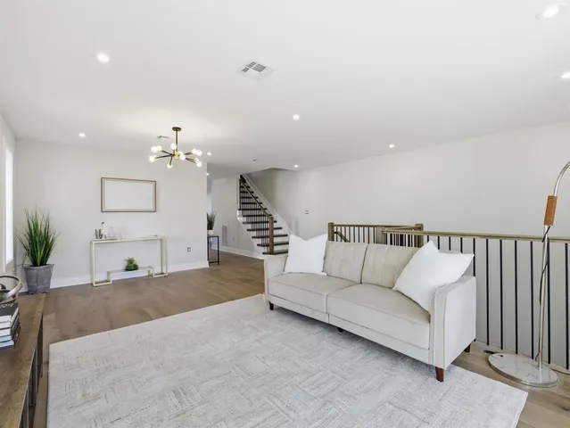 $999,000 | 138 Weigands Lane, Unit A, Secaucus, NJ 07094