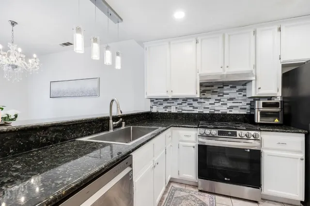 $469,000 | 5045 North Laguna Drive, Sacramento, CA 95823