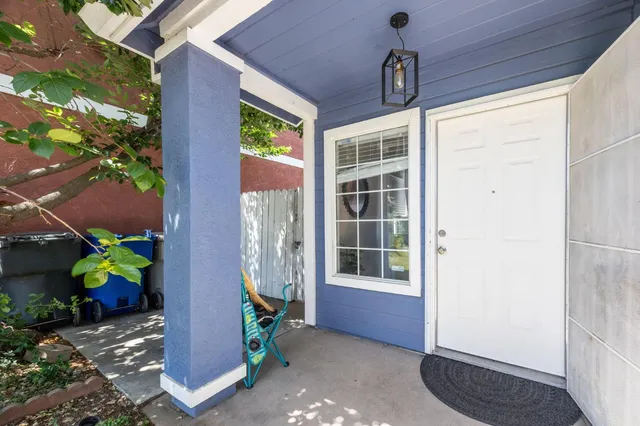 $469,000 | 5045 North Laguna Drive, Sacramento, CA 95823