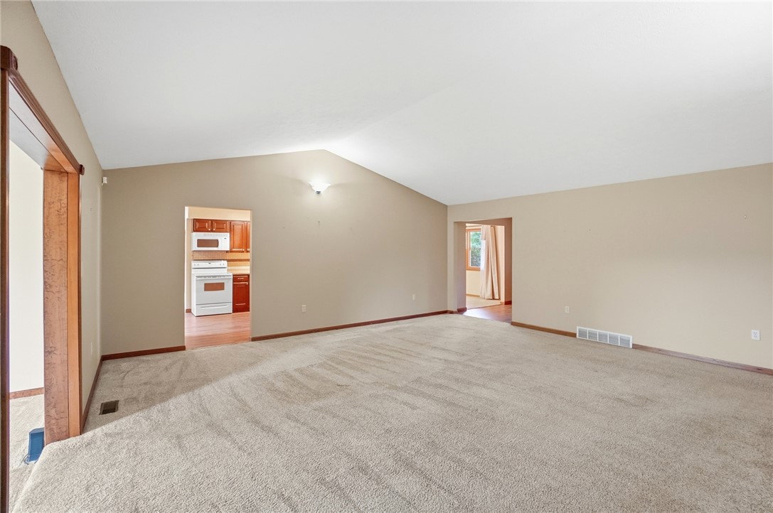 1700 West Sparrow Road Springfield, OH 45502 - Photo 27 of 66