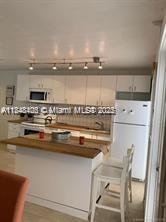 1231 Pennsylvania Avenue, Unit 2 Miami Beach, FL 33139 - Photo 3 of 7