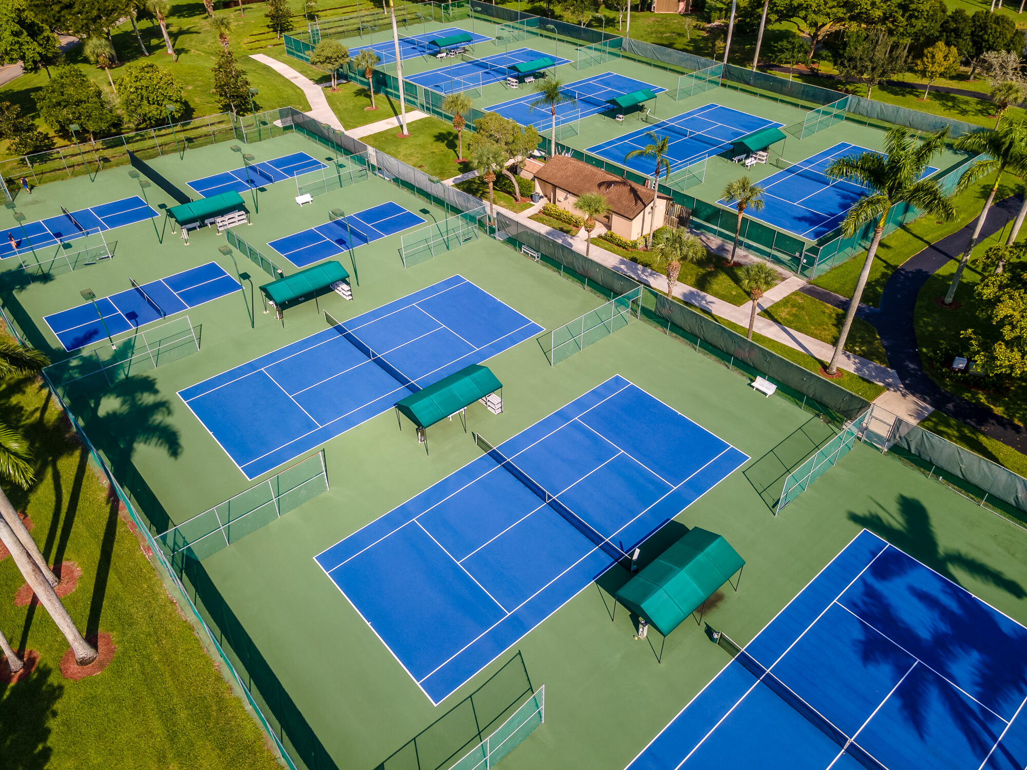 8182 Springtree Road Boca Raton, FL 33496 - Photo 23 of 29 8879-38