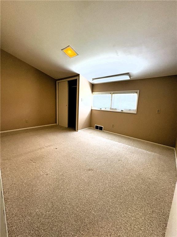 122 Browns Hill Road Valencia, PA 16059 - Photo 17 of 18 an empty room with a natural light