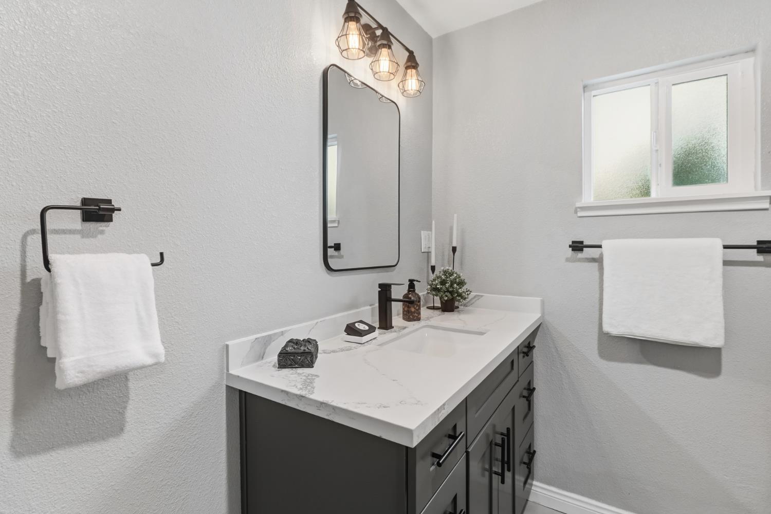 4705 Arboga Road Olivehurst, CA 95961 - Photo 25 of 56