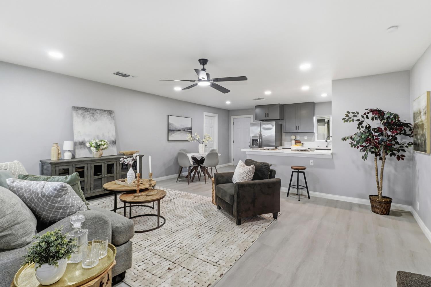 4705 Arboga Road Olivehurst, CA 95961 - Photo 3 of 56