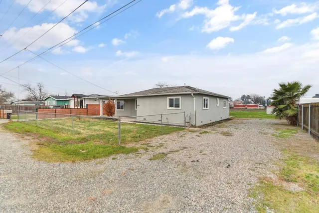 $410,000 | 4705 Arboga Road, Olivehurst, CA 95961