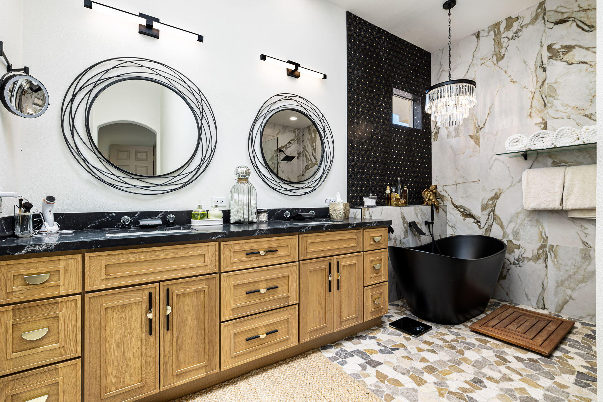 78618 Dancing Waters Road Palm Desert, CA 92211 - Photo 34 of 38 a bathroom with a sink and a mirror