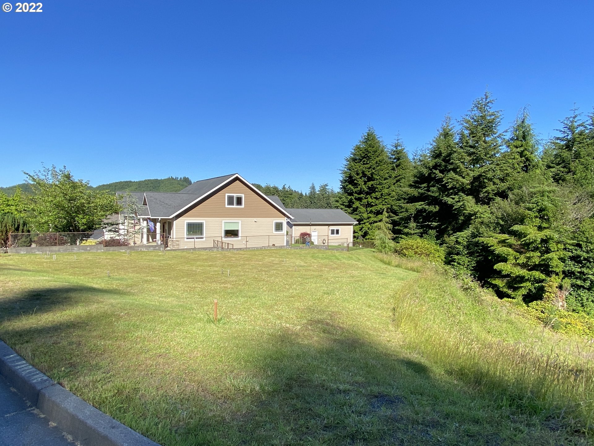 425 Providence Drive, Unit 24 Reedsport, OR 97467 - Photo 7 of 8 Gallery Image 7